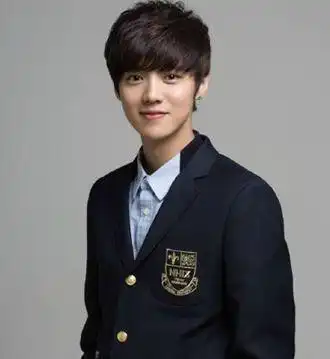 12款男生好看的刘海发型,阳光帅气