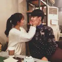 qq头像大爱情侣意境女生头像