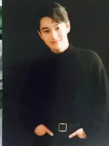 黄晓明以前也是奶油小生现在年过不惑当爸爸后开始有男人味