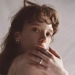 总有一天,会有人陪你过想过的所有节日穿着