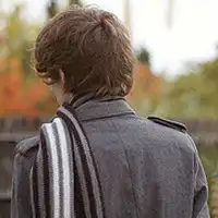 网图男生头像背影伤感微信头像图片大全