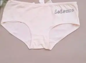 12岁男生可以穿这样子的内裤吗