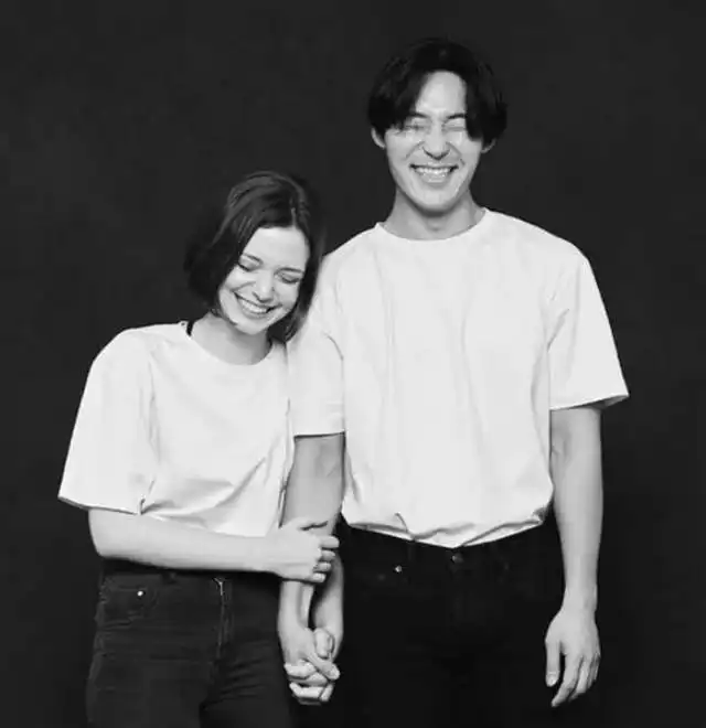 征服亚洲的洋娃娃美少女官宣恋情男友撞脸李荣浩,网友失望