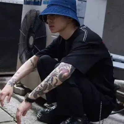 2020好看新款微信头像男做你余下人生忘记难爱的人