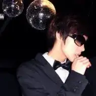 欧美帅气西装爱的范围男生头像