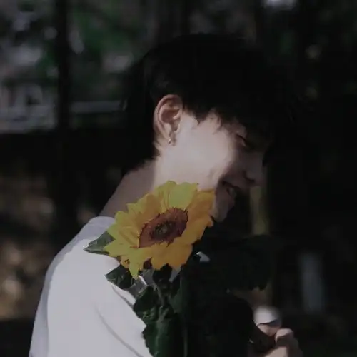 适合长期不换头像的你