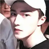 鸭舌帽的男生头像微信头像图片大全