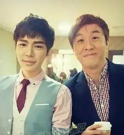 韩国大叔变身花美男的过程逆天了