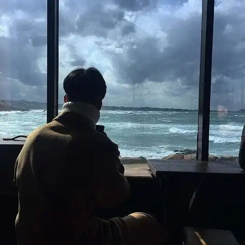 明明是你弱到爆,却一直抱怨世界对你猖狂