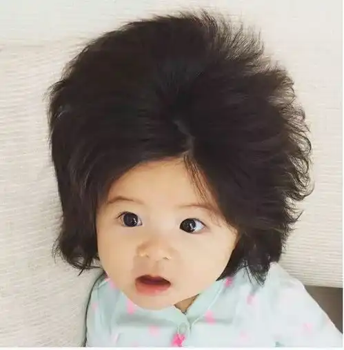 惊6个月的宝宝变身真人版蒙奇奇