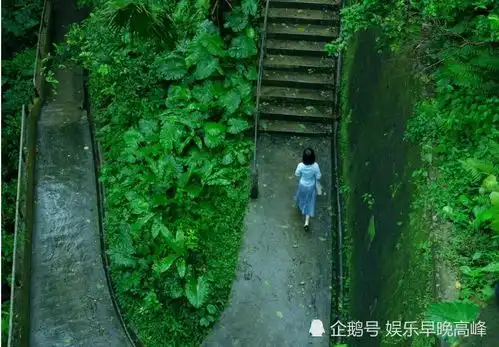 马思纯抑郁期拍摄新作第一炉香公开海报,具有深意画面,堪称大片