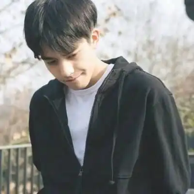 男生只要喊你这3个昵称,傻姑娘赶紧撤,别再当备胎了