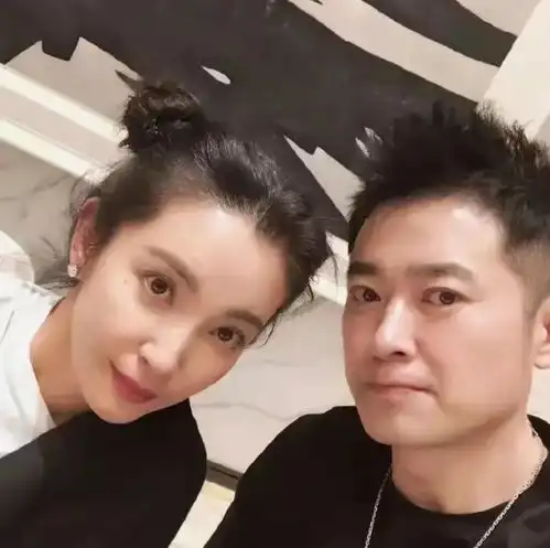 公孙策任泉27岁爆红后退圈,今成霸道总裁,陈赫都叫他前辈