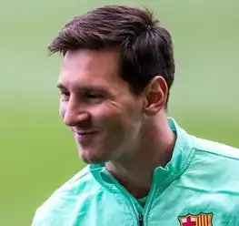 帅梅西10张适合当头像的照片