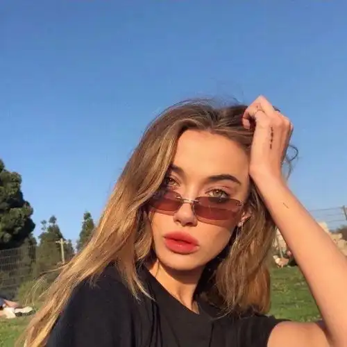 头像丨我一向十拿九稳,就差你这一吻