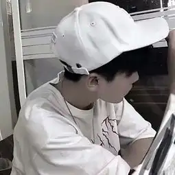 干净阳光养眼的帅气男头