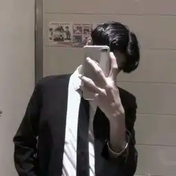 爱情里被爱的男生头像