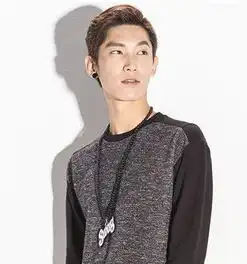 男生显得成熟的发型时尚又不失成熟男生发型图片