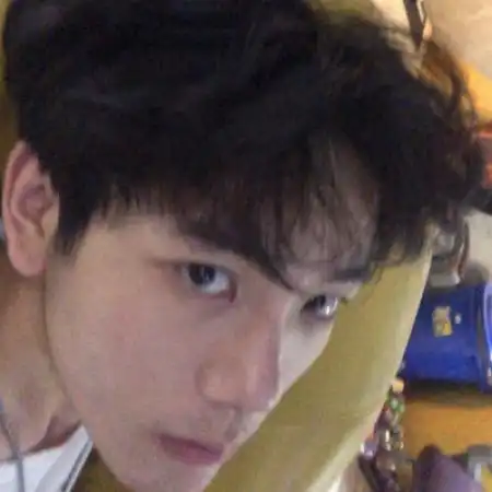 成熟男生微信头像,成熟男人头像是否适合你的口味