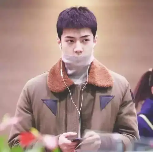 男士秋冬发型,颜值不够刘海来凑