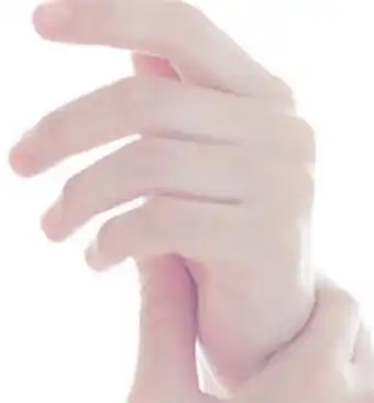 心理测试4双美手,哪双是男生的测你这辈子逃不过哪种男人