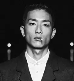 本以为霆峰合体是撒糖现场,没想到却是颜值的公开处刑