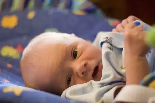 孙姓男孩五行缺土火如何取名