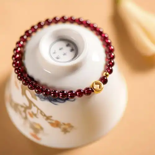 百年一遇的转运良机牛年戴这些,祈愿好运伴你行