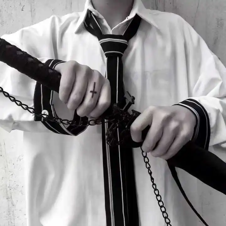 帅气男生头像当产生丁达尔效应的时候,光就有了形状