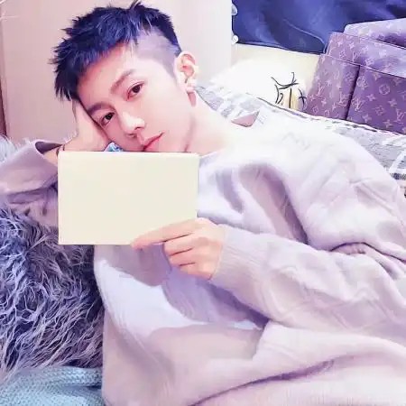 高清溶图帅哥头像,这么清新的男头绝对值得使用了