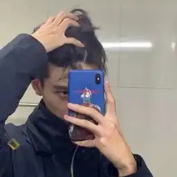 头像丨时间如流水,一路向前莫负