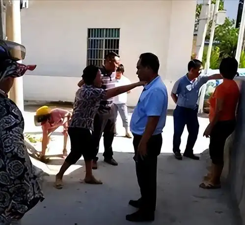 儿子被执行死刑后,他不去领骨灰儿子都没了,要骨灰有何用