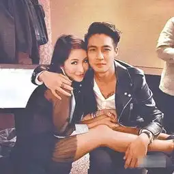 38岁的萧亚轩又换鲜肉男友了,网友人生赢家