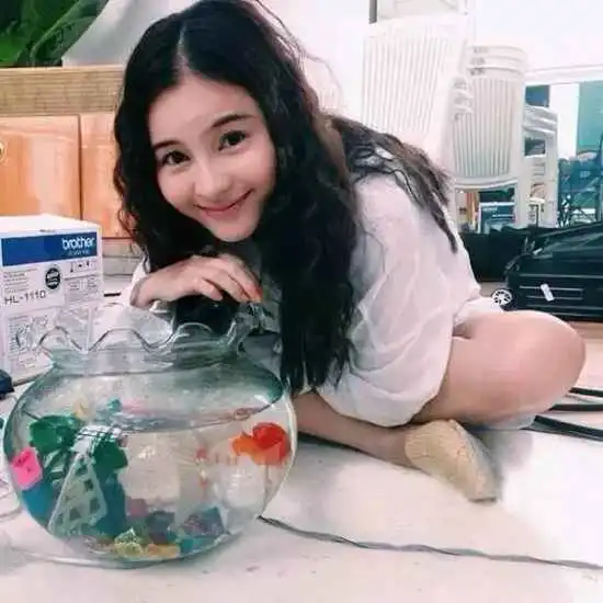 气质长卷发发型图片这些长卷发漂亮极了