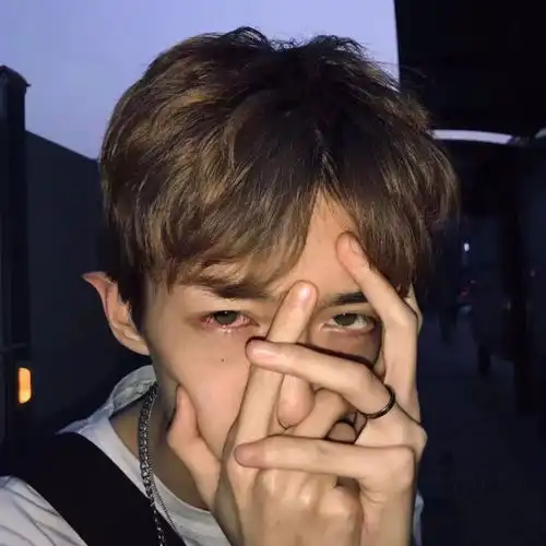 头像丨男生小时候我想成为科学家