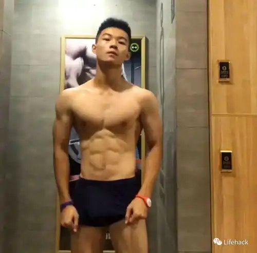 16岁广州筋肉小钢炮,网友这身材绝了