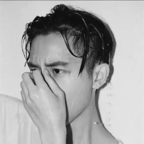 真人男头ins头像