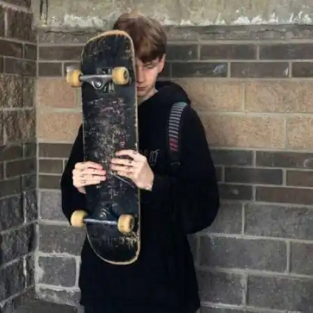 欧美范男头像高冷我本无心何来绝情