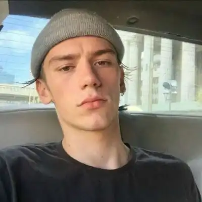 超拽的欧美风气质男头