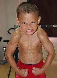 93岁爷爷pk7岁肌肉男金刚芭比秒杀多少男人