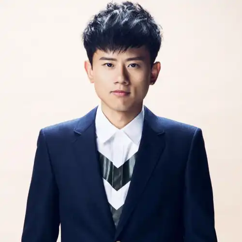 你知道我的梦,你知道我的痛,这歌词是哪首歌的