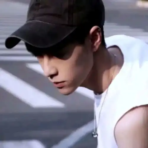 男生头像随性一点