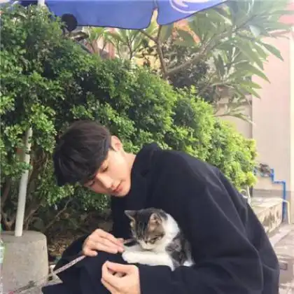 最新男生撩妹适合用的头像,阳春三月撩妹的好时候