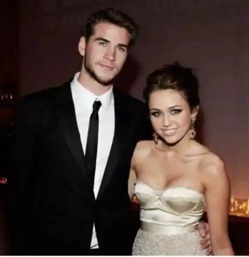 分手反而是件好事没想到失恋变成了他们事业进步的推动力