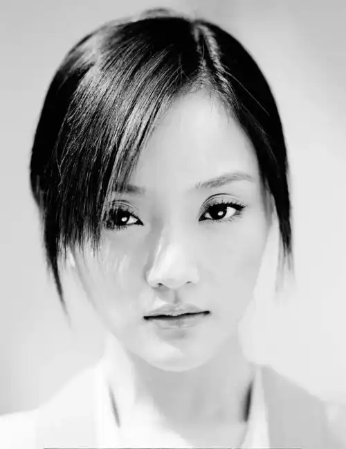 爆料赵薇章子怡范冰冰徐静蕾蒋雯丽周迅巩俐许晴等1001位明星素颜照背后的男人