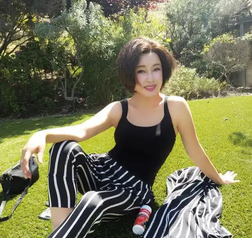 昔日八一厂厂花被王心刚看好却被刘晓庆抢角色68岁依然美如花