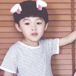 早安心语180825异地恋的每个拥抱,都是委屈和思念的无声爆发