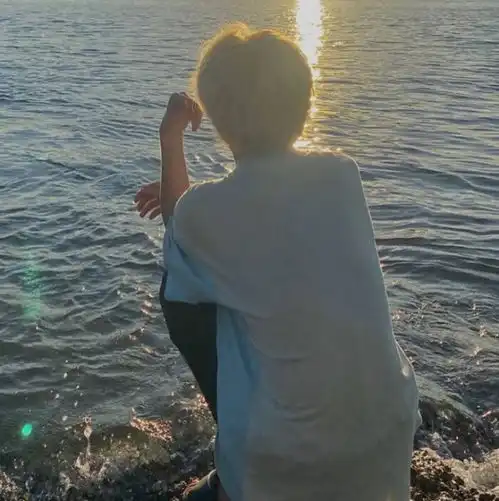 男生头像我太容易认真了