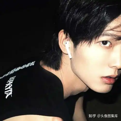有哪些小众超好看的男生头像