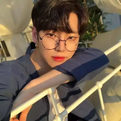 头像其实我问你的事我都知道答案